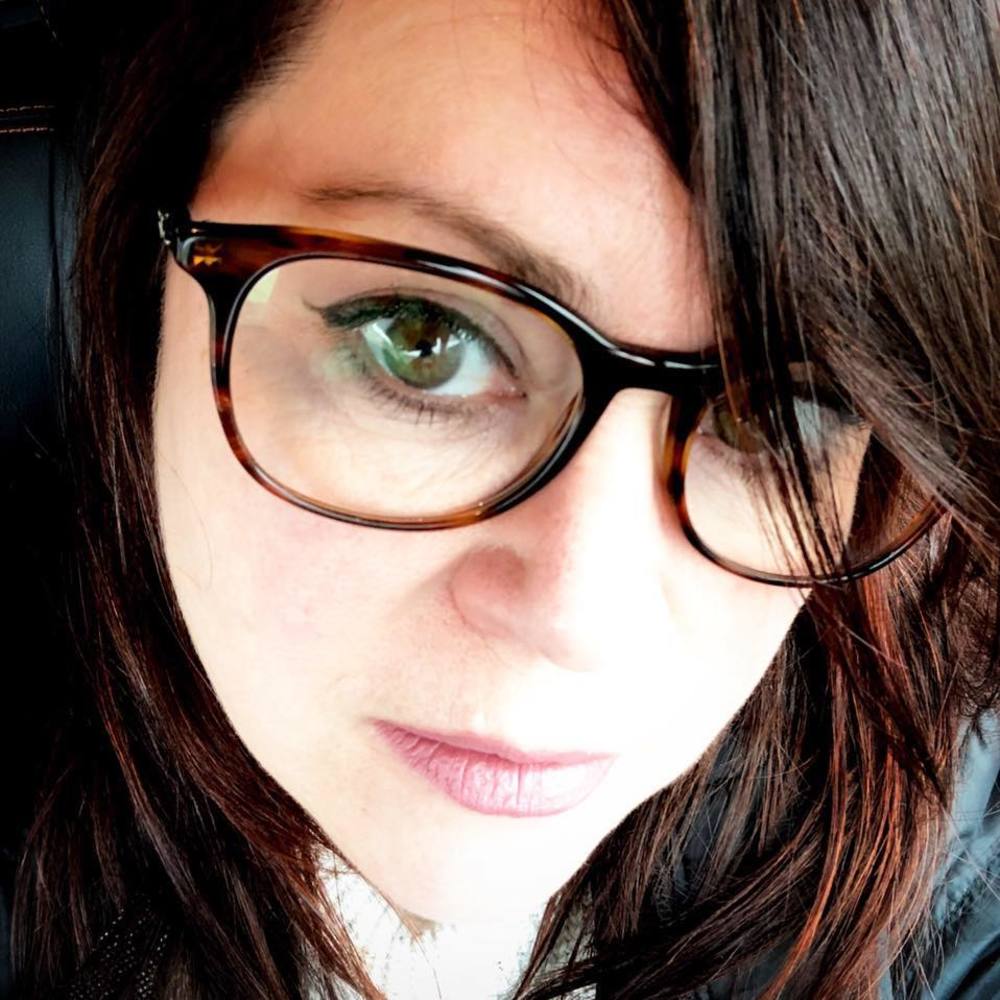 Meet your Posher, Carrie